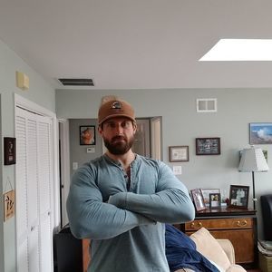 Meet your Posher, Travis